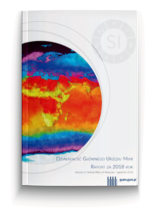 Raport roczny - annual report Głównego Urzędu Miar - 2018 rok - miniatura okładki: z lewej strony fragment kuli ziemskiej, u góry logo układu SI, na dole tytuł.